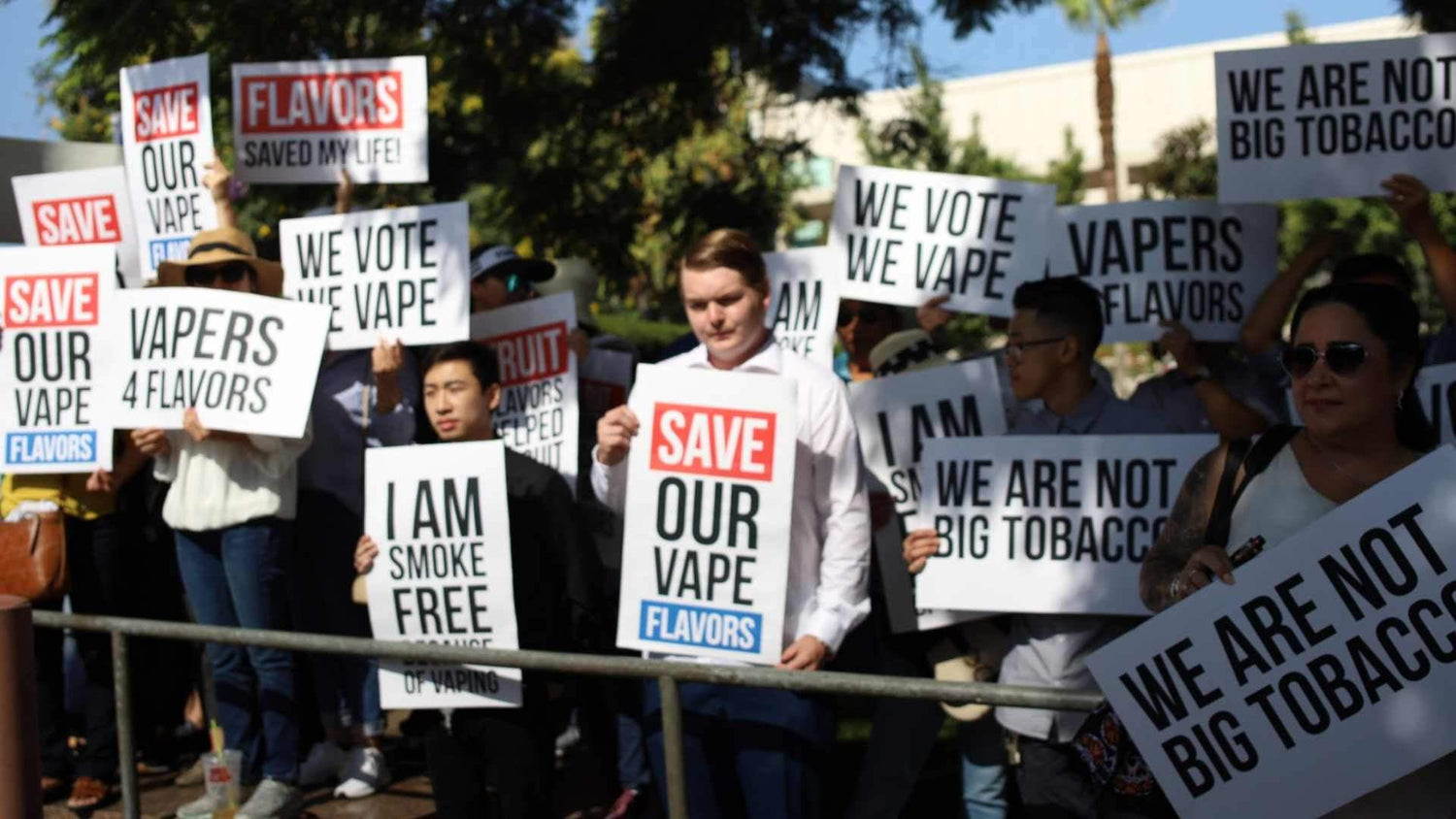 la flavored vape ban rally